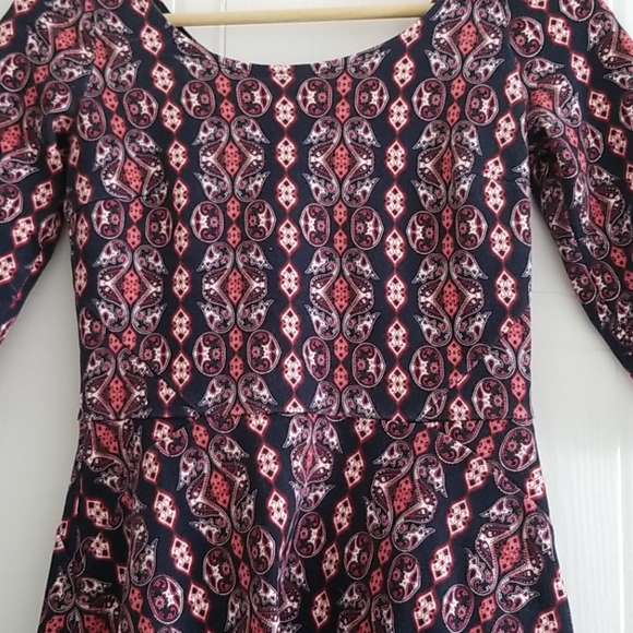 Dress - Picture 2 of 3